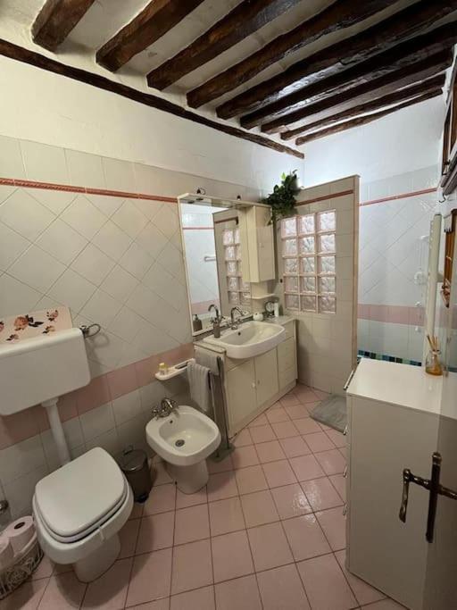 Montepulciano StazioneA Due Passi Da Piazza Grandeアパートメント エクステリア 写真