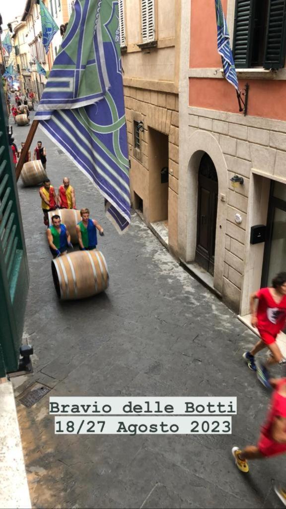 Montepulciano StazioneA Due Passi Da Piazza Grandeアパートメント エクステリア 写真